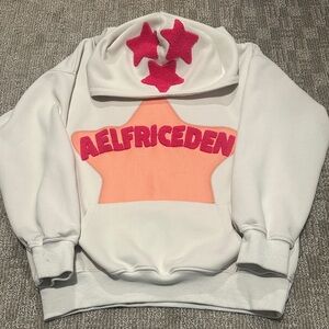 Aelfriceden Hoodie with Pink Stars Star Design XS